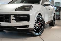 2023 Porsche Cayenne S