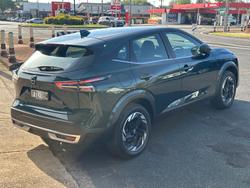 2024 NISSAN
                QASHQAI STL