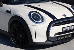 2022 MINI 5D HATCH COOPER CLASSIC