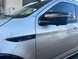 2025 Isuzu
MU-X X-TERRAIN