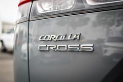 2024 Toyota Corolla Cross Hybrid GXL