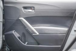 2024 Toyota Corolla Cross Hybrid GXL