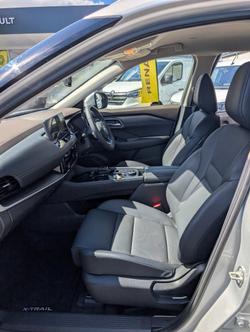 2024 Nissan X-TRAIL ST-L e-POWER