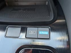 2024 Nissan X-TRAIL ST-L e-POWER