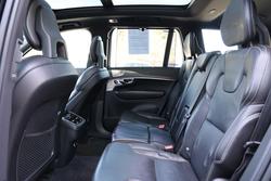 2017 Volvo
                XC90 T6 R-Design