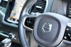 2017 Volvo
                XC90 T6 R-Design