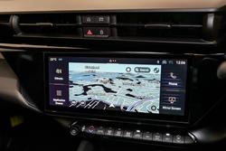 2025 Alfa Romeo Junior Ibrida