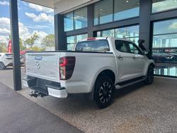 2025 Mazda
BT-50 XTR