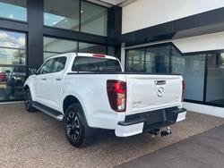 2025 Mazda
BT-50 XTR