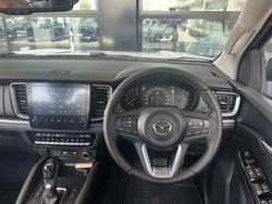 2025 Mazda
BT-50 XTR