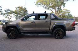 2023 Toyota Hilux Rogue