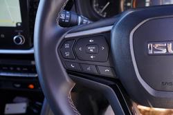 2024 Isuzu MU-X LS-T