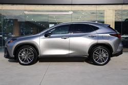 2025 Lexus NX350H NX350h Sports Luxury AWD 2.5L Hybrid Auto CVT Wagon 2M00500 002