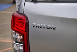 2022 Mitsubishi
Triton GLS