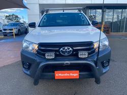 2016 TOYOTA HILUX WORKMATE
