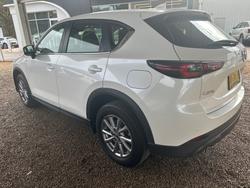 2022 Mazda
CX-5 Maxx Sport