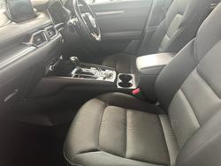 2022 Mazda
CX-5 Maxx Sport
