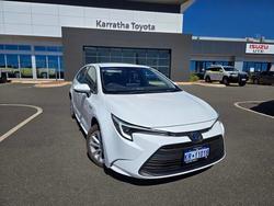 Toyota Corolla Sedan Hybrid