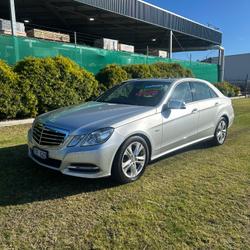 2012 Mercedes-Benz
Sedan