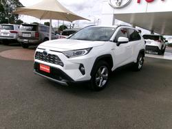 2021 Toyota
RAV4 Hybrid RAV4 Hybrid GXL AWD 2.5L Auto CVT 5 Door Wagon 7425710 001