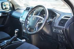 2022 Toyota
PRADO GXL