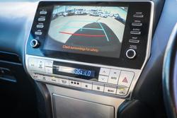 2022 Toyota
PRADO GXL