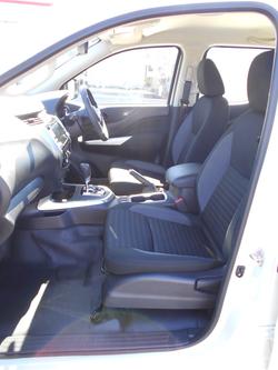 2025 Nissan Navara SL