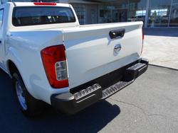 2025 Nissan Navara SL