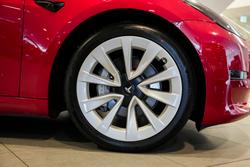 2021 Tesla
Model 3 Long Range