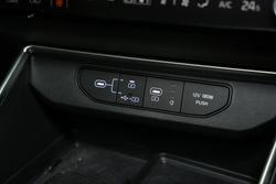 2024 Kia
Carnival GT-Line