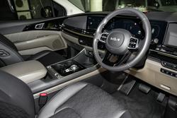 2024 Kia
Carnival GT-Line
