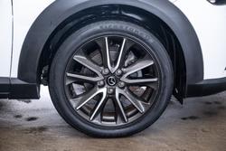 2015 Mazda
CX-3 sTouring