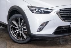 2015 Mazda
CX-3 sTouring
