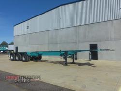 Maxitrans 40FT Skel Trailer With Rear Push OUT BAR