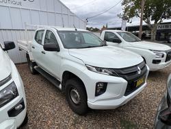 2020 MITSUBISHI TRITON GLX