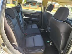 2019 Mitsubishi Outlander ES