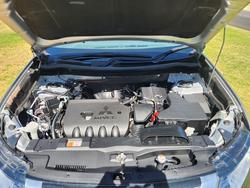 2019 Mitsubishi Outlander ES