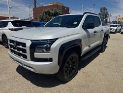 2025 MITSUBISHI Triton GSR