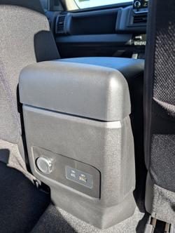 2025 NISSAN NAVARA ST