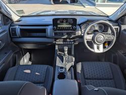2025 NISSAN NAVARA ST