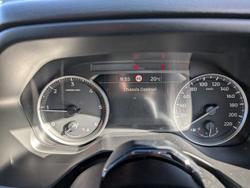 2025 NISSAN NAVARA ST