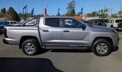 2025 NISSAN NAVARA ST