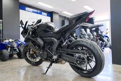 2025 YAMAHA YZF-R7 HOS YAMAHA ROAD Black