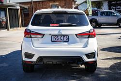 2021 MITSUBISHI
                ASX ES (2WD)