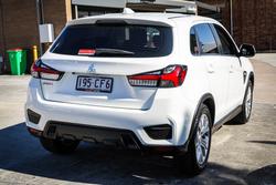 2021 MITSUBISHI
                ASX ES (2WD)