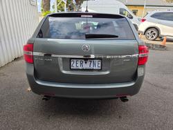 2016 HOLDEN VF CALAIS GREEN