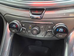 2016 HOLDEN VF CALAIS GREEN