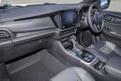 2025 Isuzu MU-X LS-T