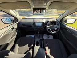 2026 Isuzu D-MAX SX