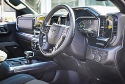 2025 Chevrolet Silverado